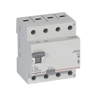УЗО Legrand, 1